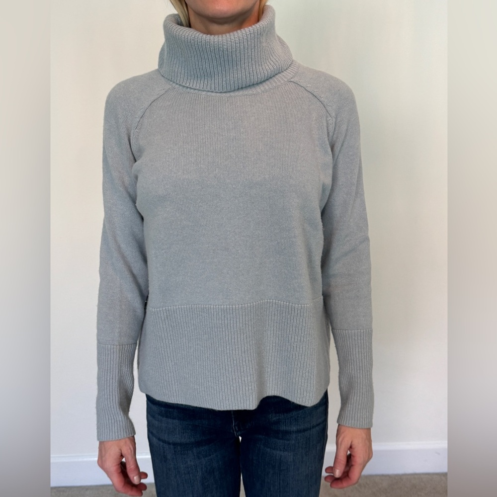 Athleta Wool and Cashmere Sweater